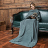 Winter Solid Color Flannel Lazy Long Sofa TV Wearable deken met mouwen
