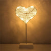 Hartvormige romantische LED-lamp Warme rotan decoratieve tafellamp
